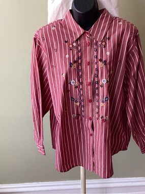 Koret vintage Red Striped Button-Up Blouse with Floral Embroidery